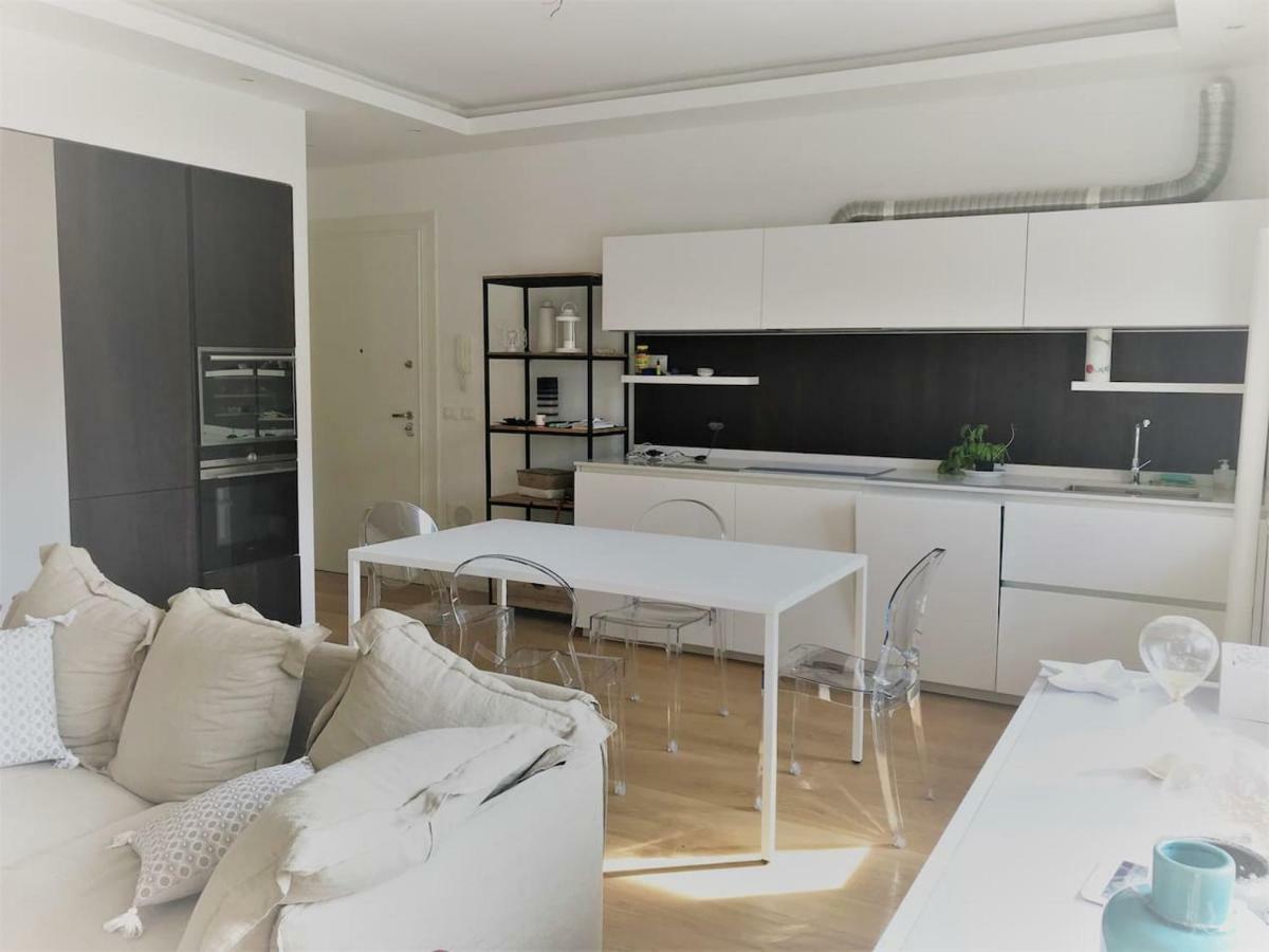 Excelsior 10 - Luxury Apartment Градо Екстер'єр фото